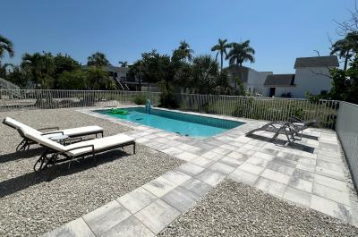 Redfish Retreat - South End Pool Home